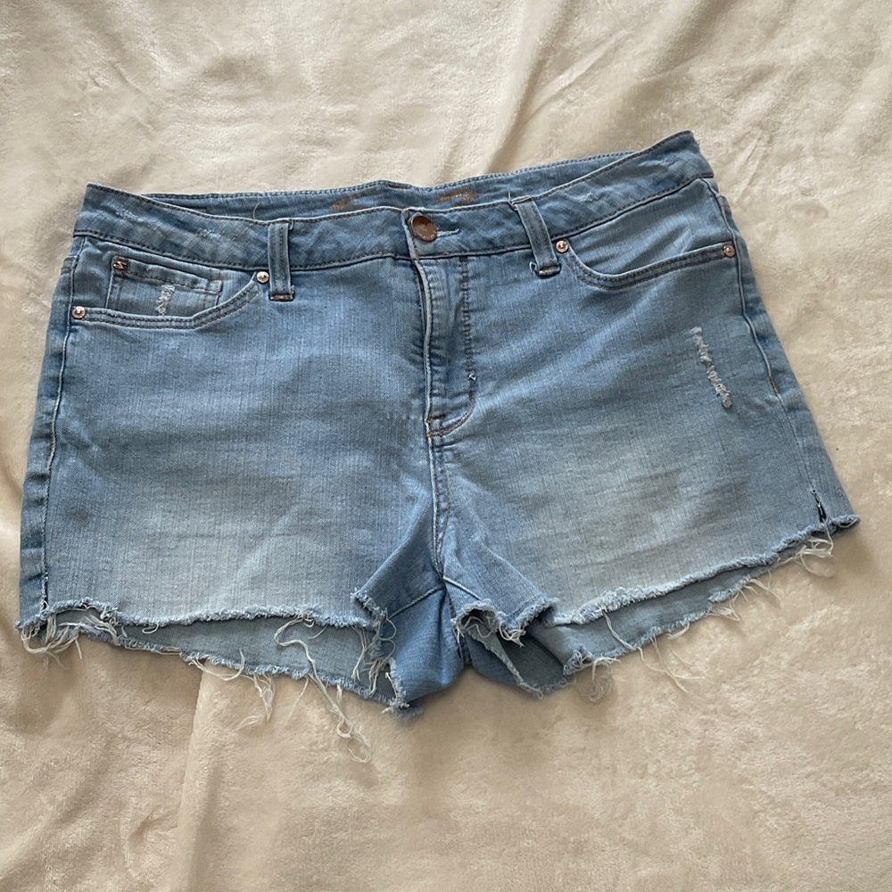 Seven7 Light Blue Jean Shorts with stretch, raw hem, minor distressing, Size 12